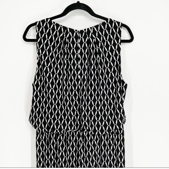 Tahari ASL Black and White Geometric Jumpsuit - Picture 9 of 11